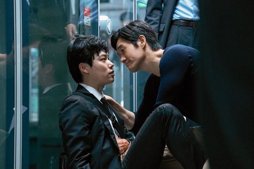 © 2019 SHOWBOX, SANAI PICTURES AND MOONLIGHT FILM CO., LTD ALL RIGHTS RESERVED